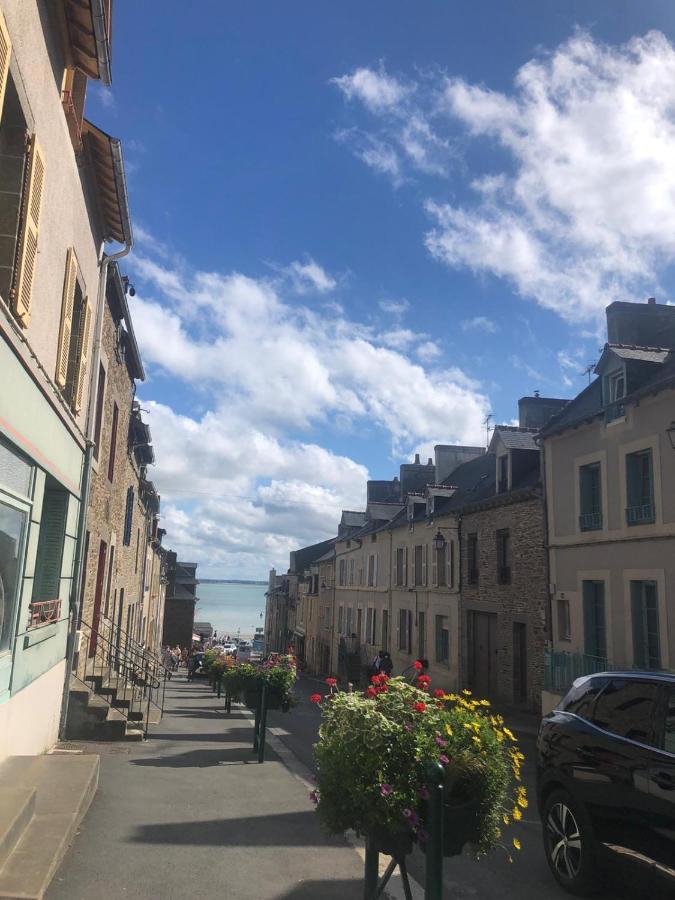 Appartement Rue Nationale - Port De La Houle Cancale Kültér fotó