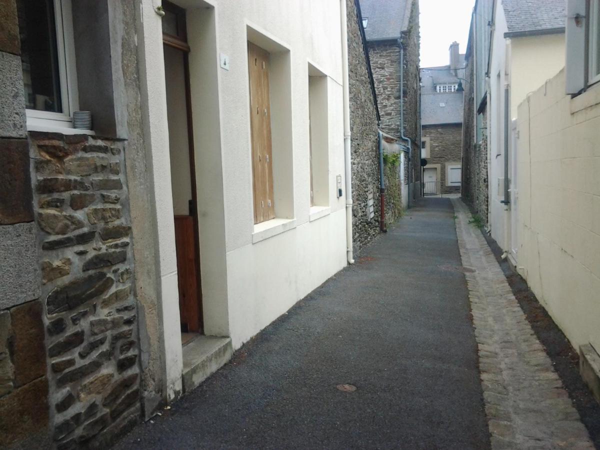 Appartement Rue Nationale - Port De La Houle Cancale Kültér fotó